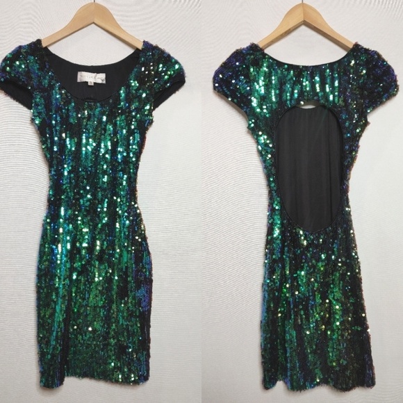 Dress the Population Dresses & Skirts - Dress the Population Gabrielle Sequin‎ Mini Dress Open Back Blue Green Purple XS